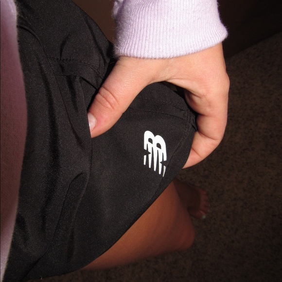 New Balance Shorts - Picture 3 of 4